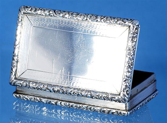 An early Victorian engine turned silver snuff box, by William Simpson, Length 86mm Weight: 5oz/156grms